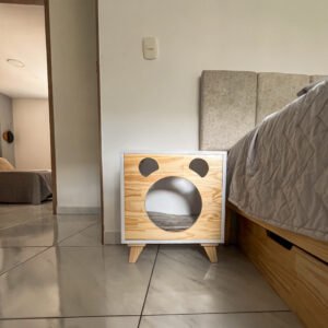Mesa de noche con camita para mascotas